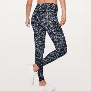 Lululemon Wunder Under Hi-Rise Tight 28"
Embellished Multi